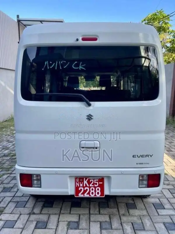 Suzuki Every Da17v 2025 Van Unregistered (Recondition)