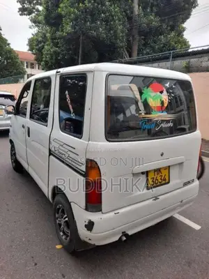 Daihatsu Hijet S200 1999 Van (Used)