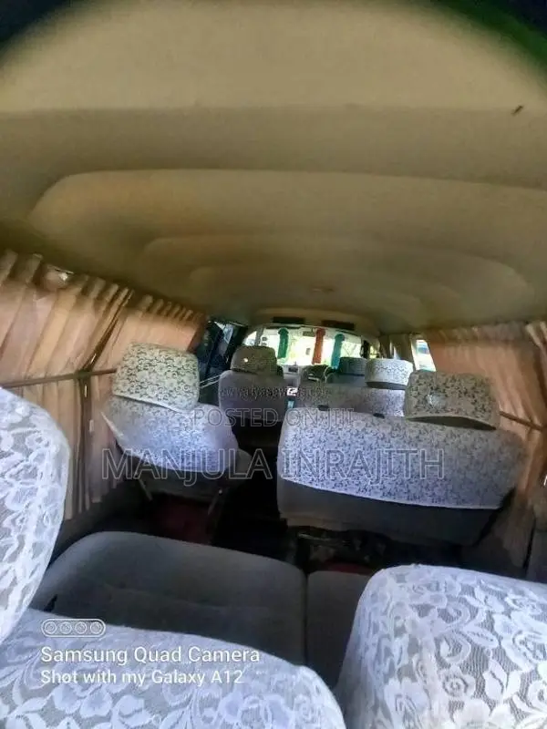 Nissan Caravan 1992 Van (Used)