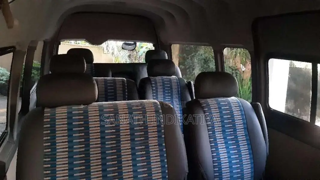 Toyota HIACE 2006 Van (Used)