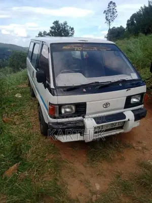 Toyota LiteAce 1985 Van (Used)