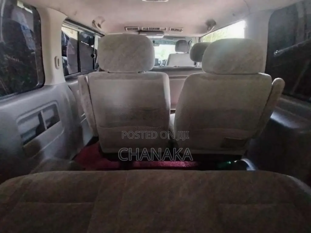 Toyota KDH 2007 Van (Used)