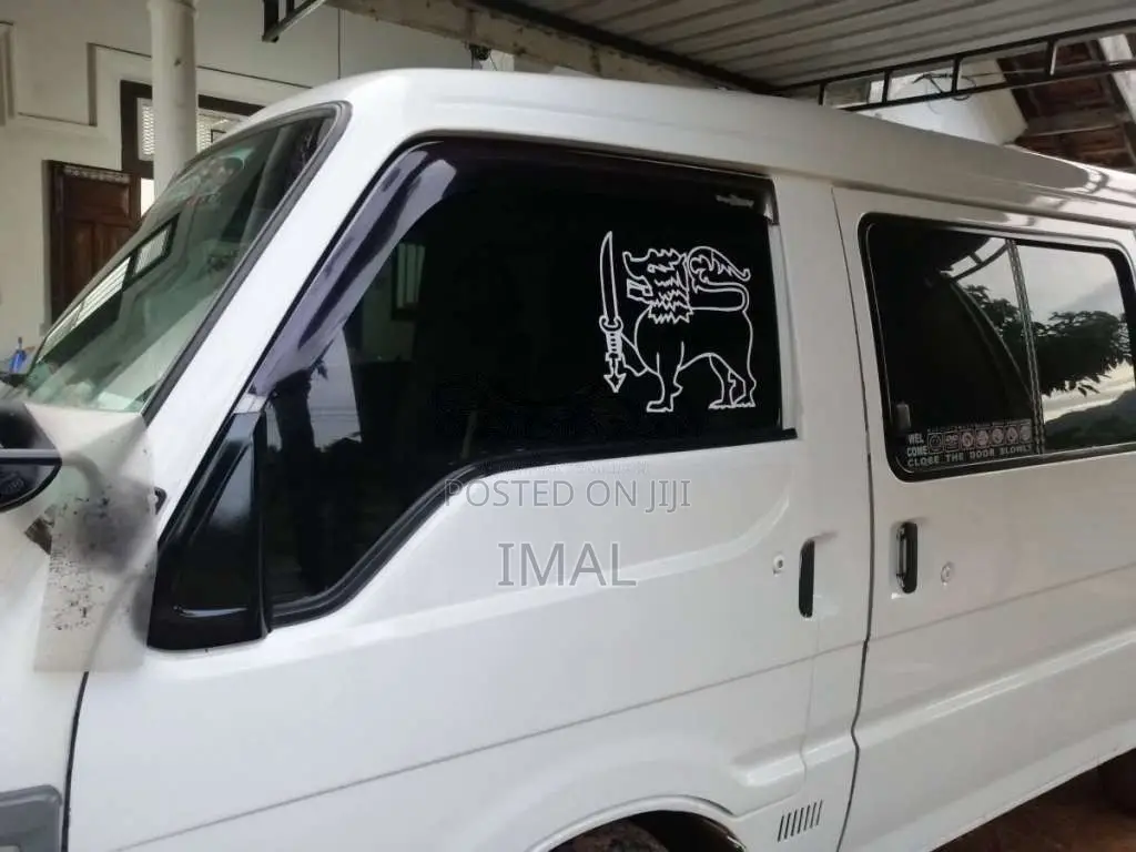 Mazda Brawny 1999 Van (Used)