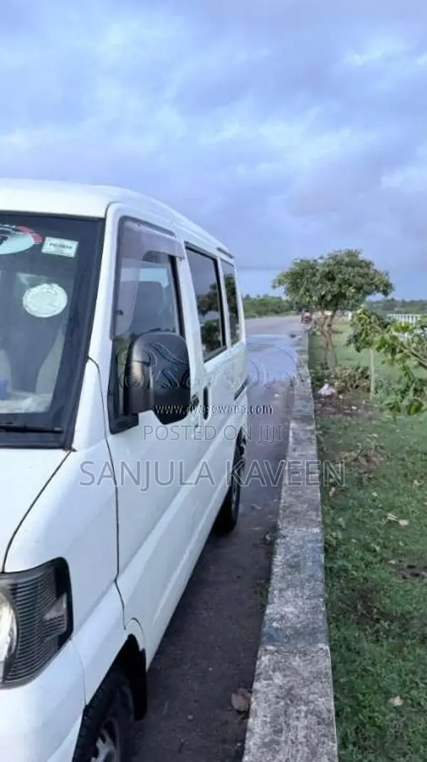 Mitsubishi Minicab 2007 Van (Used)