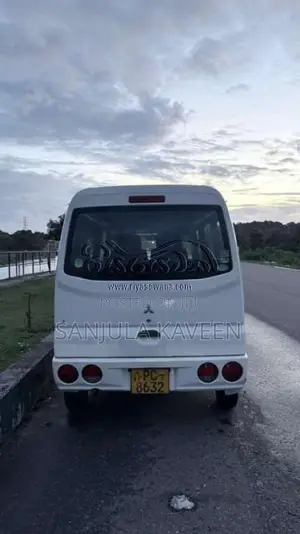 Mitsubishi Minicab 2007 Van (Used)