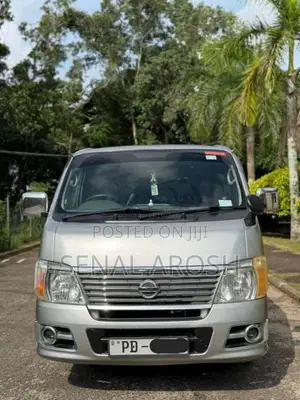 Nissan E25 2007 Van (Used)