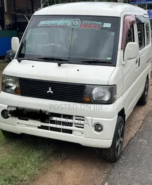 Suzuki Every 2004 Van (Used)