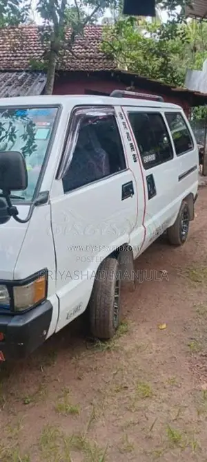 Toyota TownAce 1988 Van (Used)
