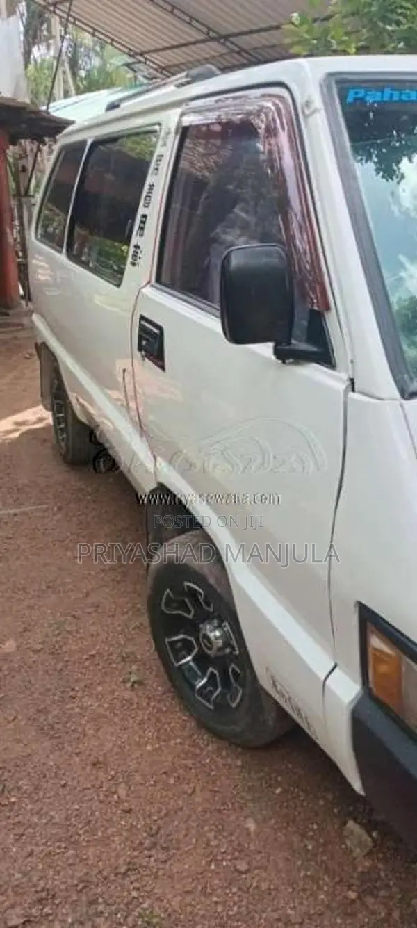 Toyota TownAce 1988 Van (Used)