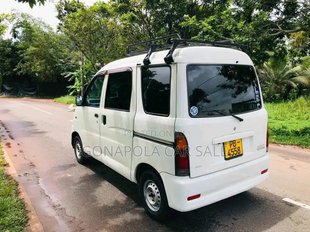 Daihatsu Hijet 2007 Van (Used)
