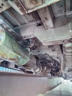 Toyota Shell 1992 Van (Used)