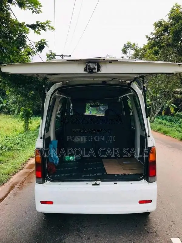 Daihatsu Hijet 2007 Van (Used)