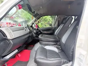 Micro Kdh High Roof 2014 Van (Used)