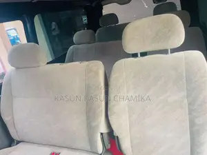 Toyota KDH 200 2006 Van (Used)