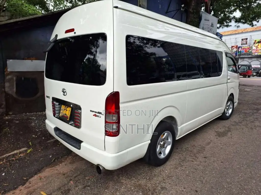 Toyota KDH 2007 Van (Used)