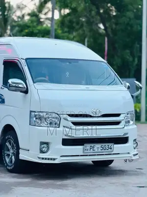 Toyota KDH 2007 Van (Used)