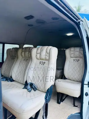Toyota KDH 2007 Van (Used)