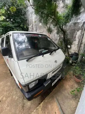 Toyota TownAce 1988 Van (Used)
