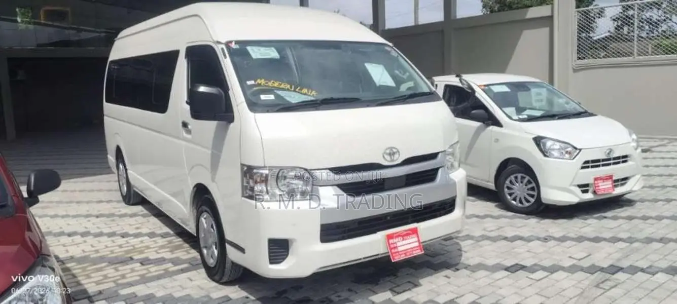 Toyota GDH 2023 Van Unregistered (Recondition)