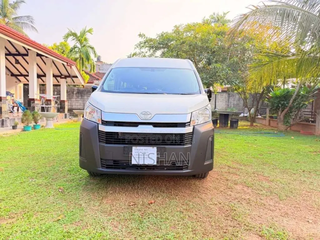 Toyota H300 High Roof 2025 Van Brand New
