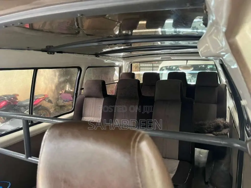 Toyota TownAce 1988 Van (Used)