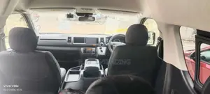 Toyota GDH 2023 Van Unregistered (Recondition)