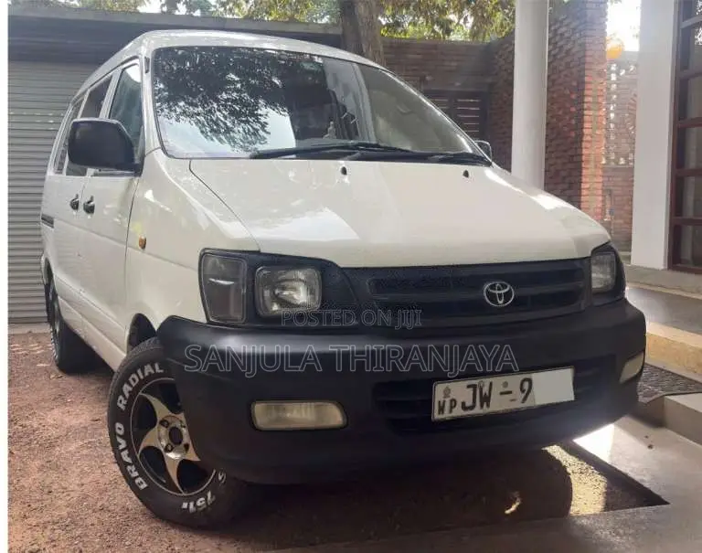 Toyota Noah CR42 1999 Van (Used)