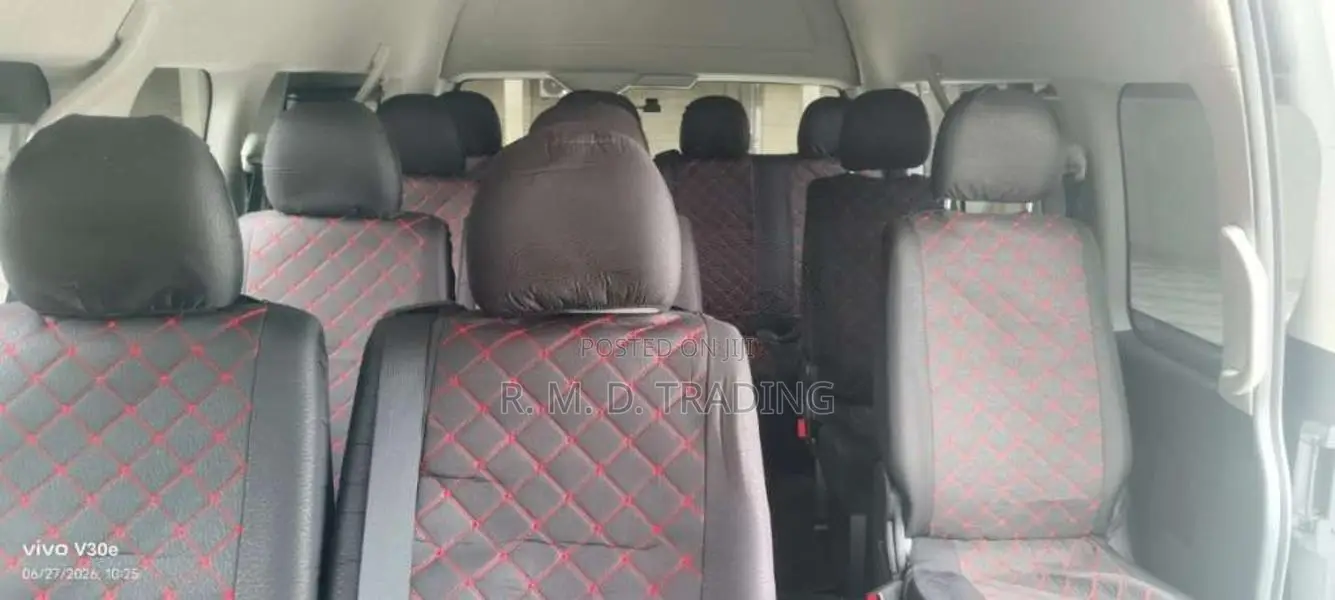 Toyota GDH 2023 Van Unregistered (Recondition)