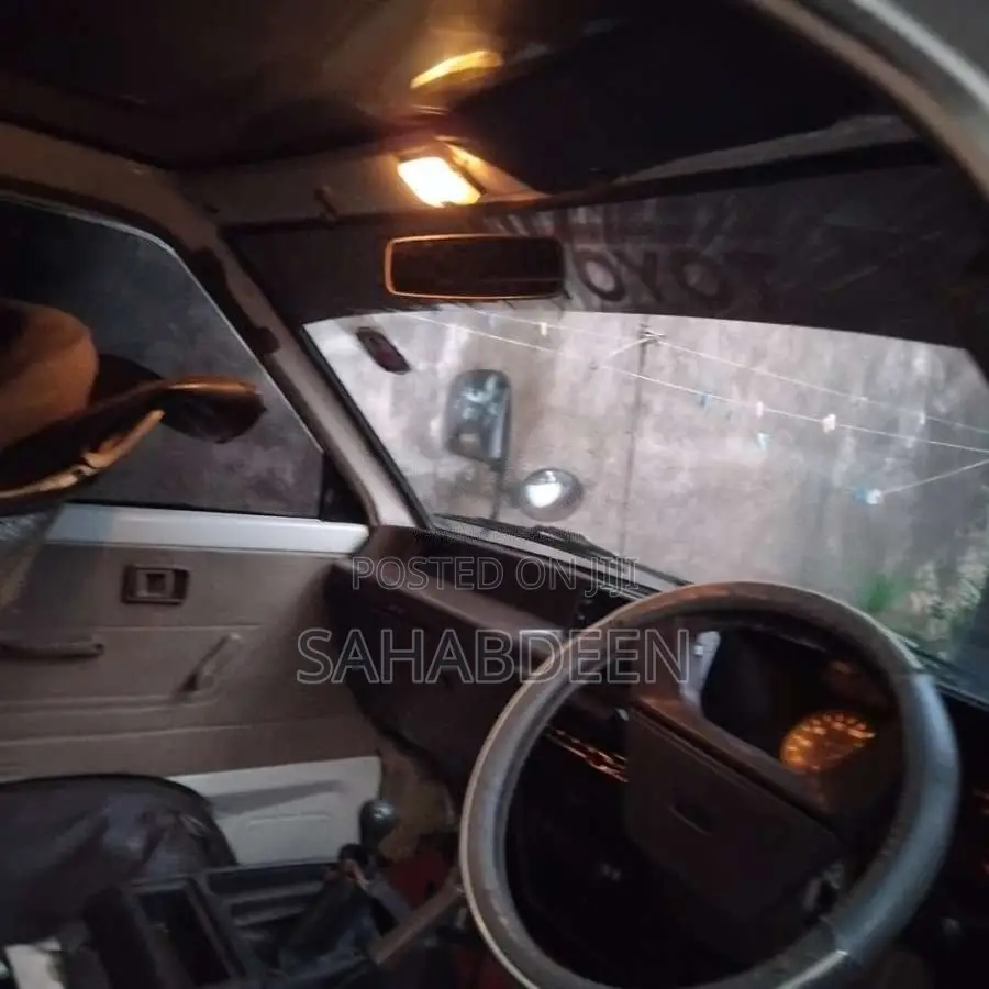 Toyota TownAce 1988 Van (Used)