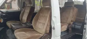 Toyota HIACE 1988 Van (Used)