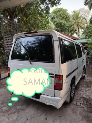 Nissan Caravan 1998 Van (Used)