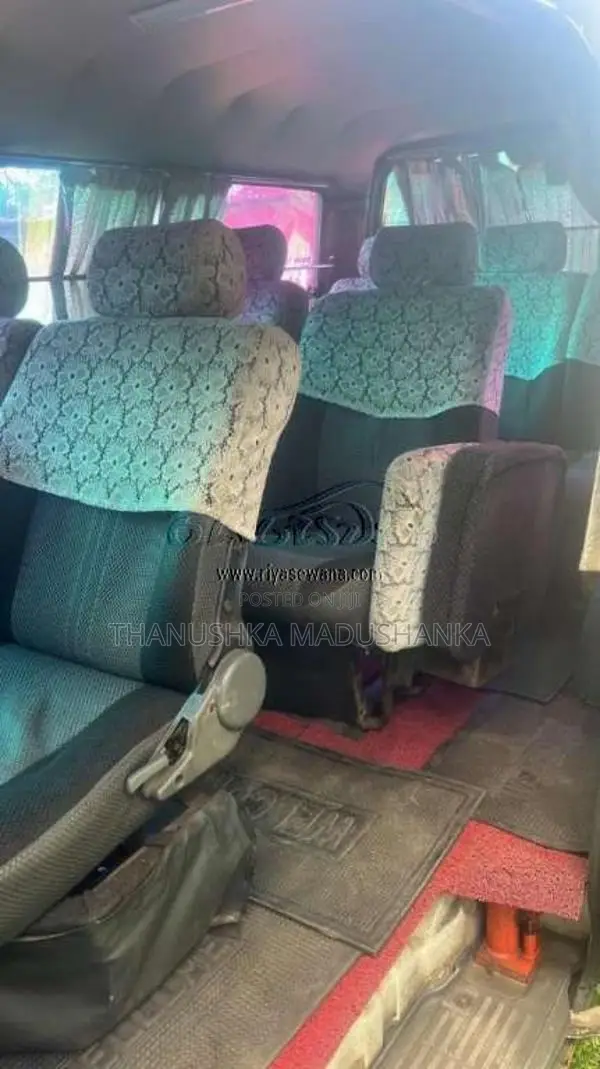 Nissan Caravan 1997 Van (Used)