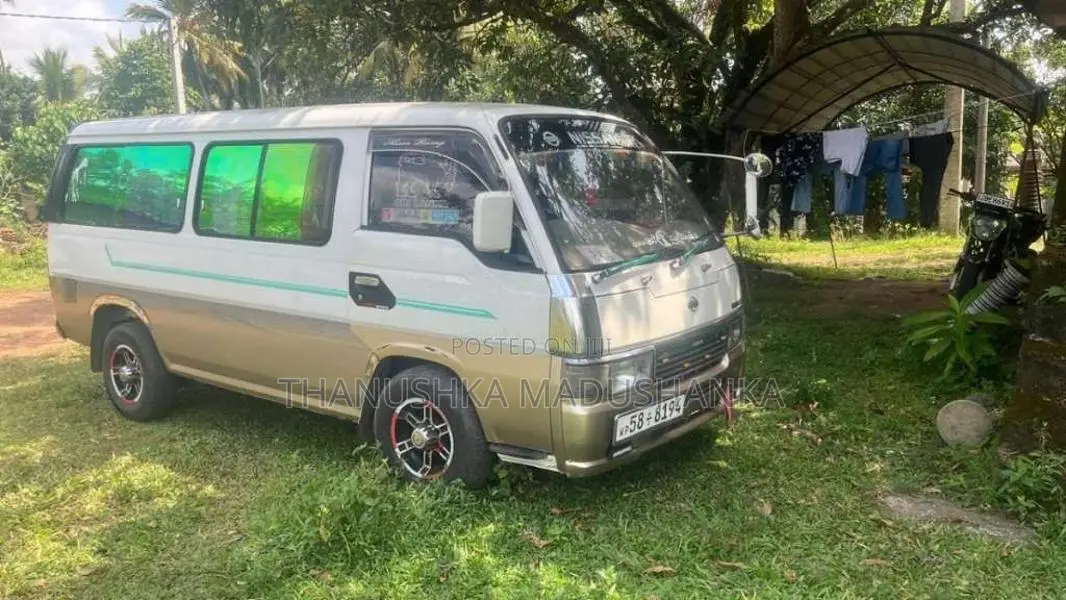 Nissan Caravan 1997 Van (Used)