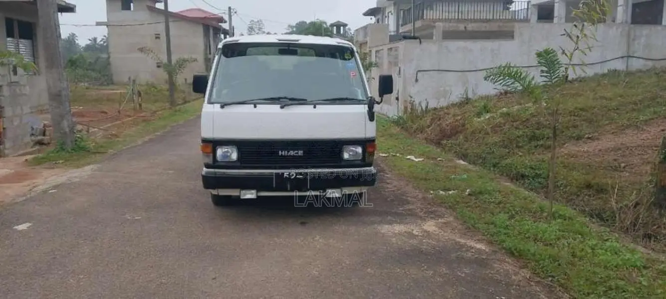 Toyota HIACE 1988 Van (Used)