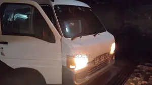 Subaru Subaru 2004 Van (Used)