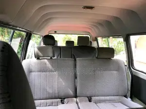 Mitsubishi Delica 1993 Van (Used)
