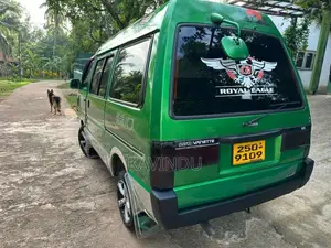 Nissan Vanette 1996 Van (Used)