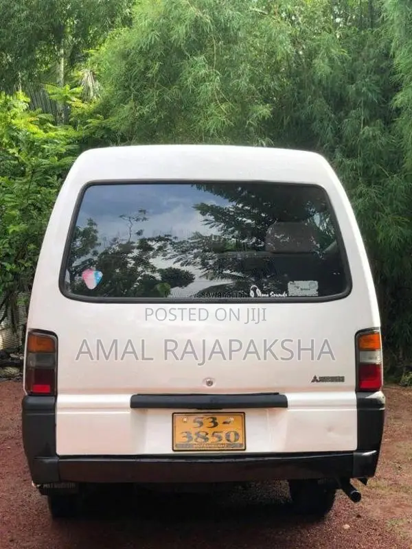 Mitsubishi Delica 1993 Van (Used)