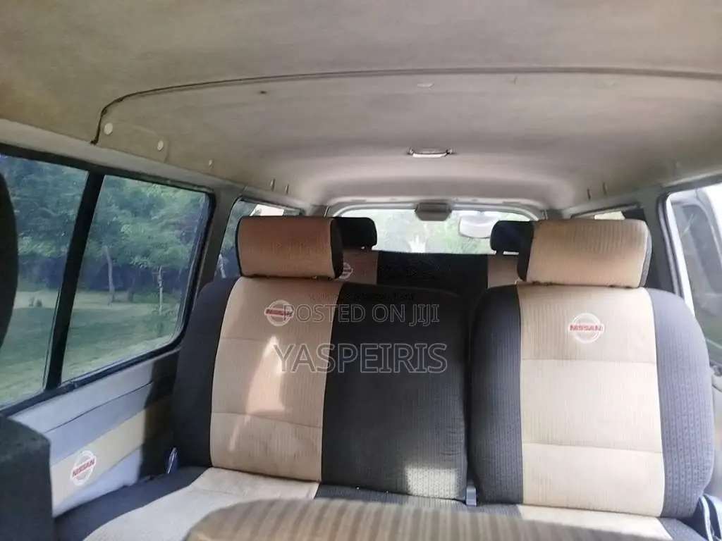 Nissan Vanette 2000 Van (Used)