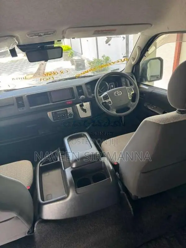 Toyota HIACE GDH 223B GL 2023 Van (Used)