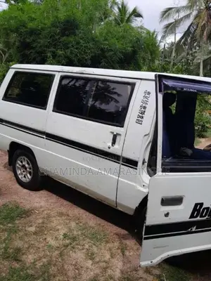 Mitsubishi Delica 1980 Van (Used)