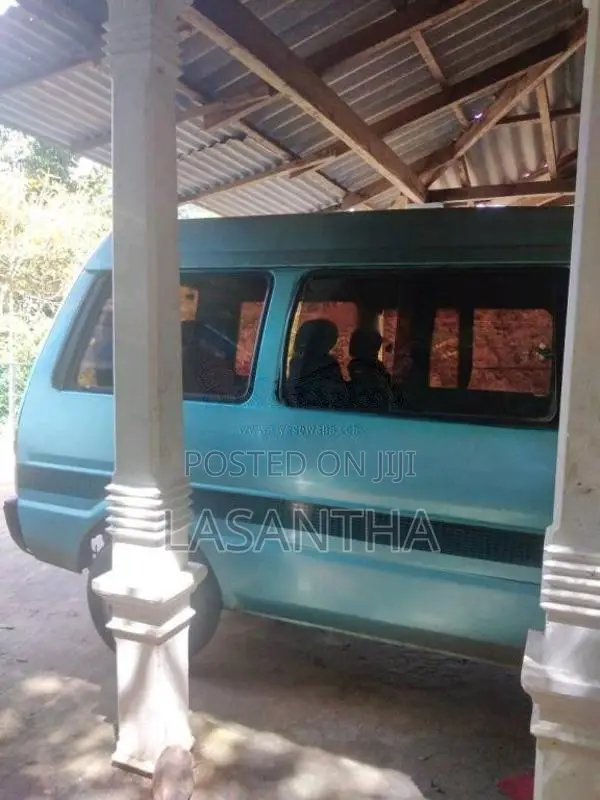 Nissan Vanette 1993 Van (Used)