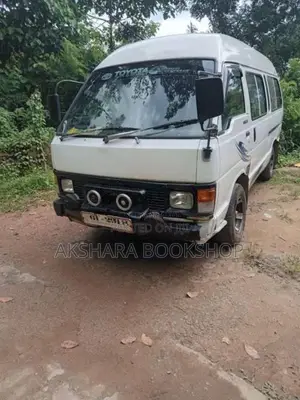 Toyota Shell 1983 Van (Used)