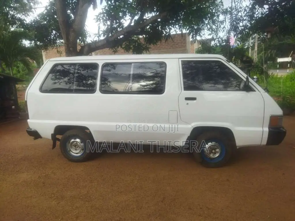 Toyota TownAce 1987 Van (Used)