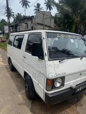 Mitsubishi L300 1984 Van (Used)