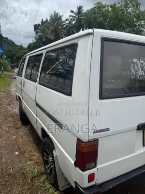 Mitsubishi L300 1984 Van (Used)