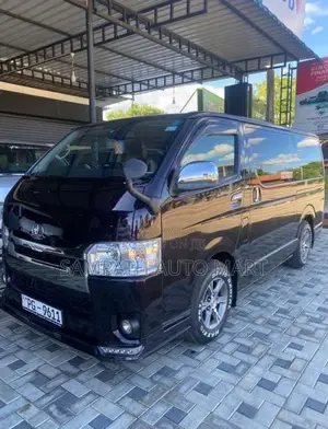 Toyota Kdh 201 Dark Prime 2015 Van (Used)