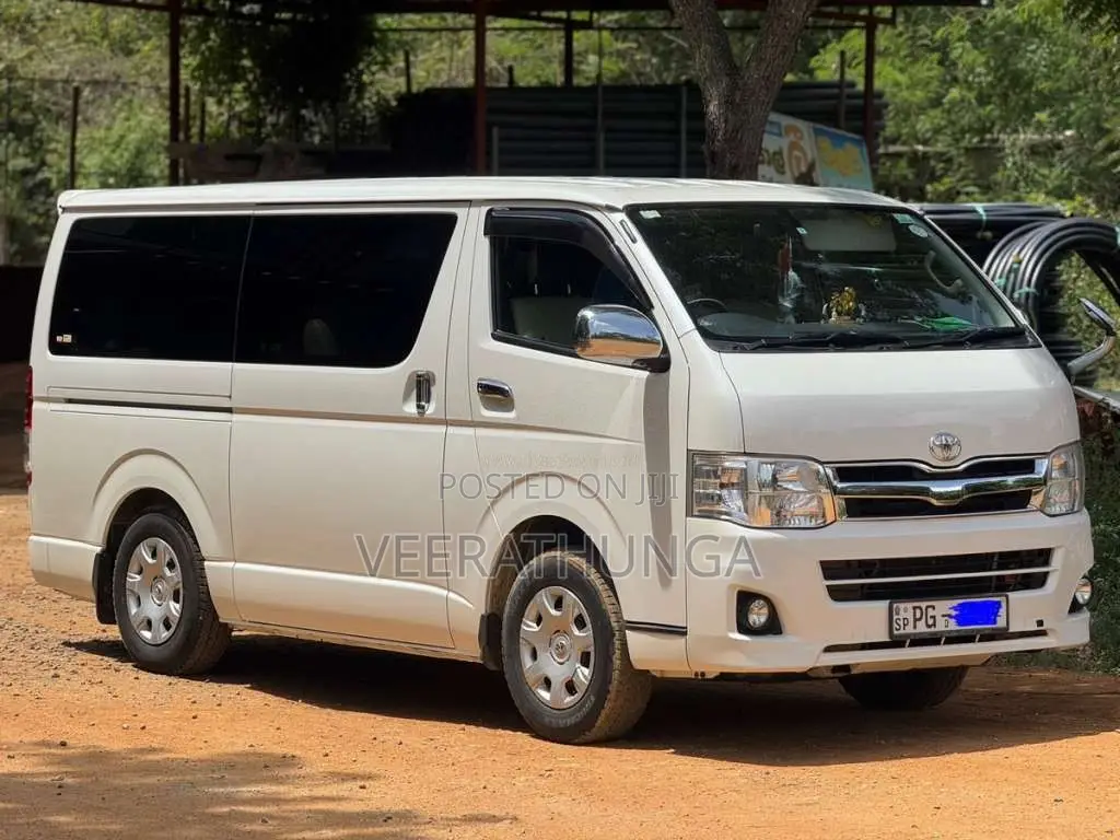 Toyota HIACE SUPER GL 2013 Van (Used)