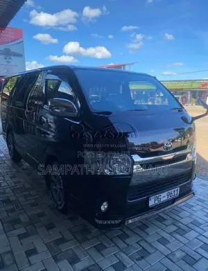 Toyota Kdh 201 Dark Prime 2015 Van (Used)