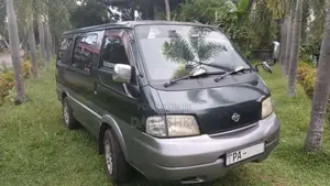 Nissan Vanette Lion Face 2000 Van (Used)